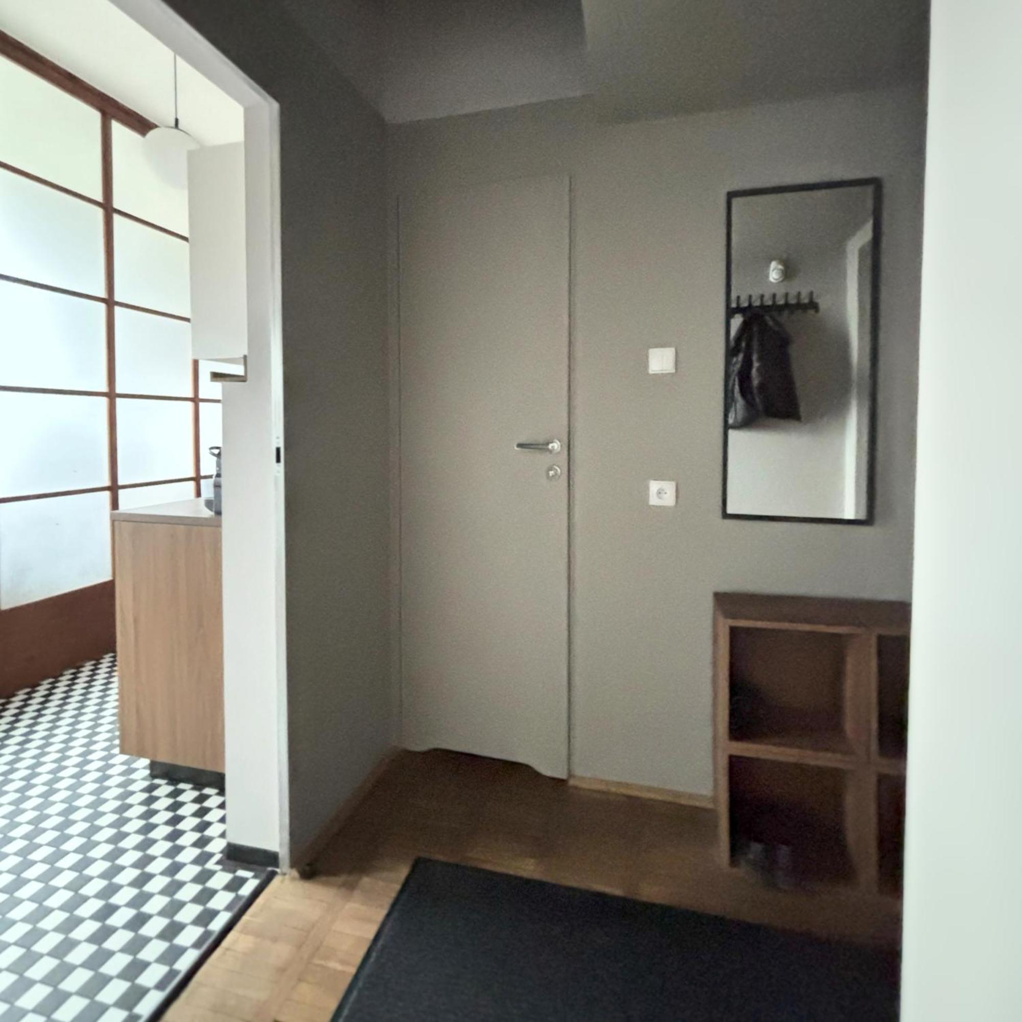Apartment Solec By The River Warsaw