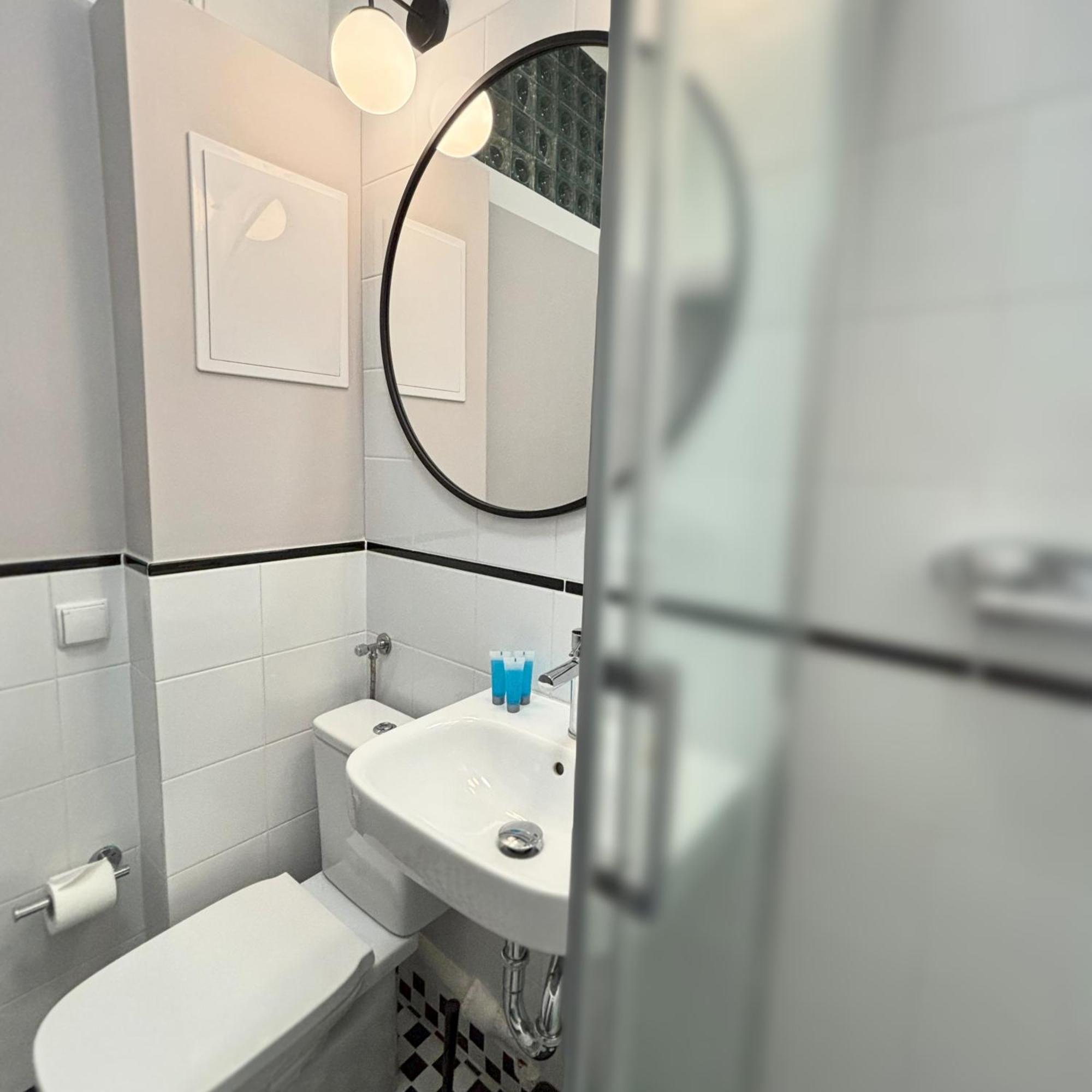 Apartment Solec By The River Warsaw