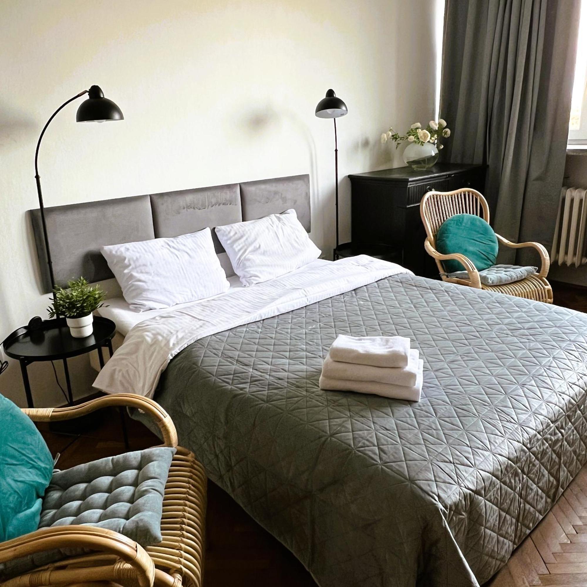 Apartment Solec By The River Warsaw